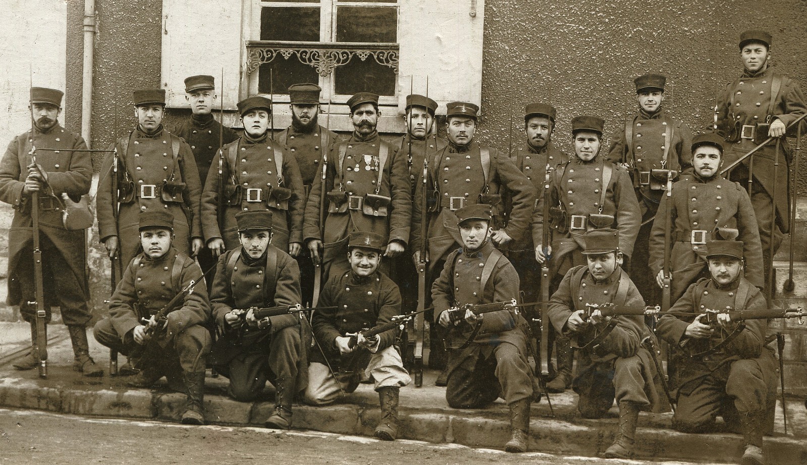 Cpa Photo Soldats Du R Giment D Infanterie Coloniale Guerre